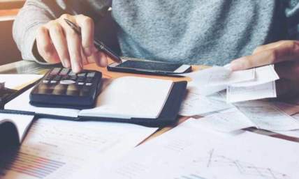 How To Pay 1099 Contractors and What It Means